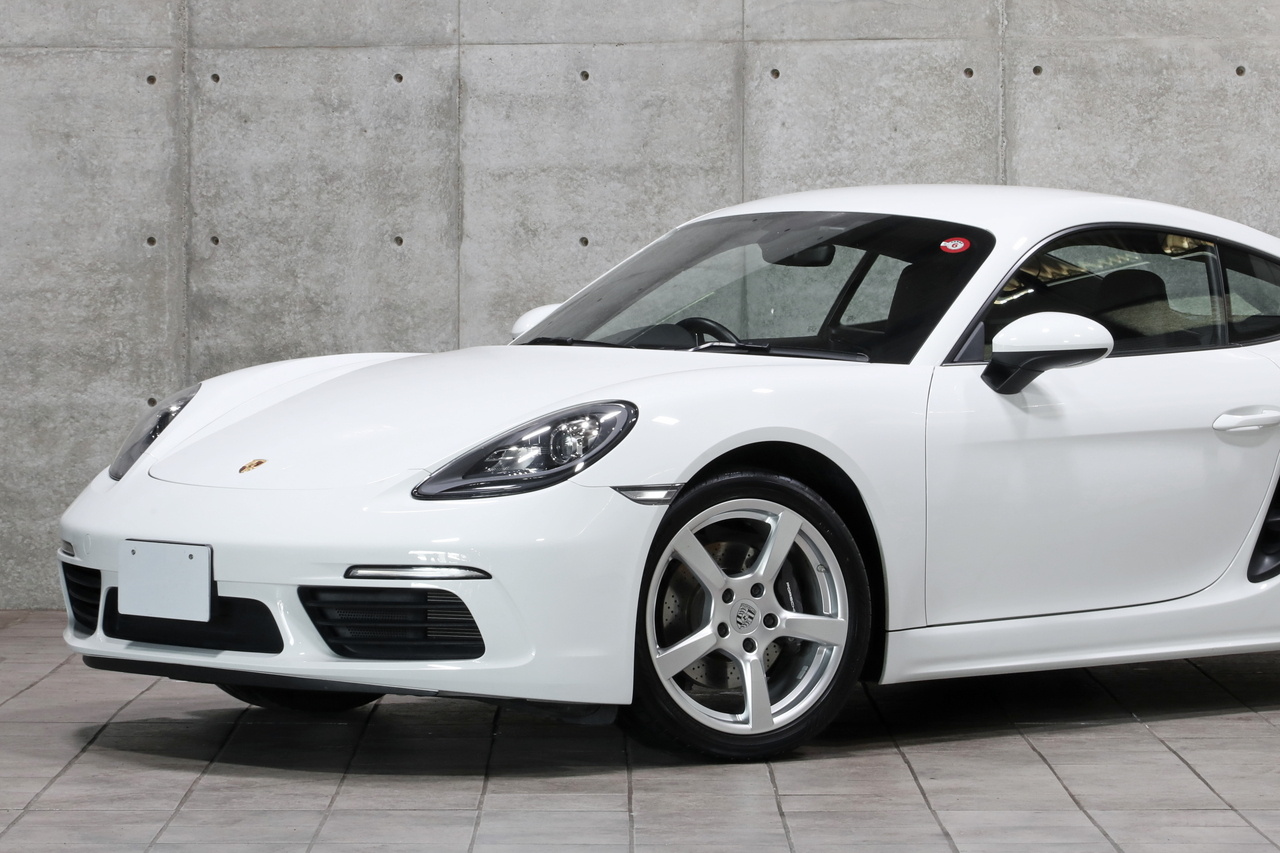 2018 Porsche 718 CAYMAN null