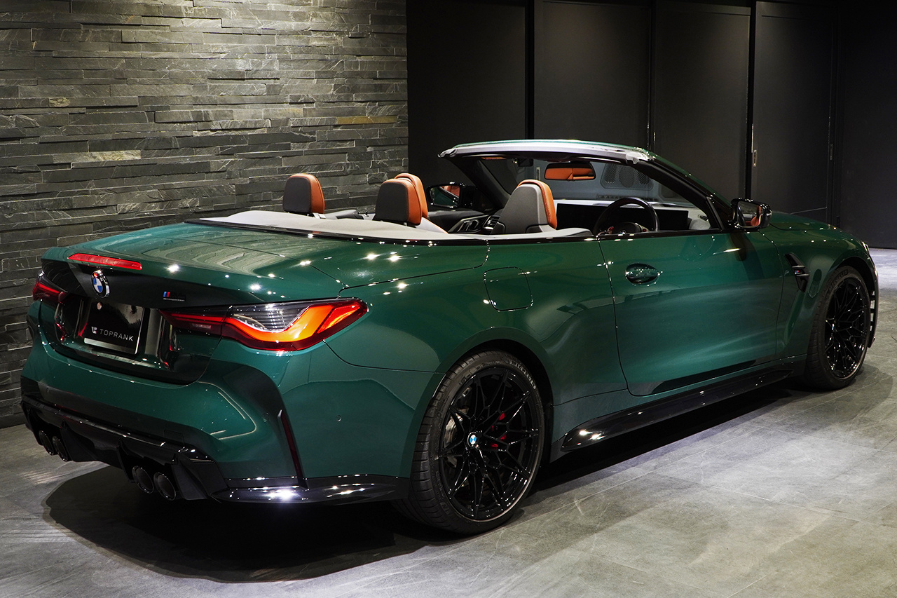 2023 BMW M4 