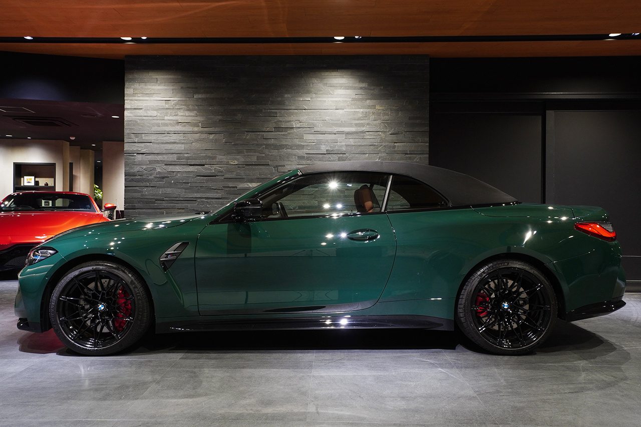 2023 BMW M4 