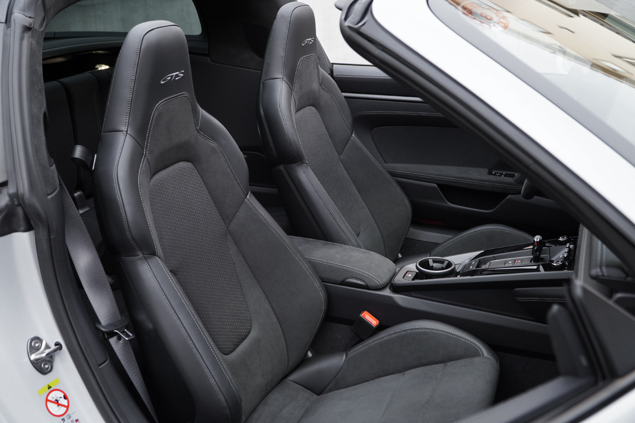 2025 Porsche 911 null