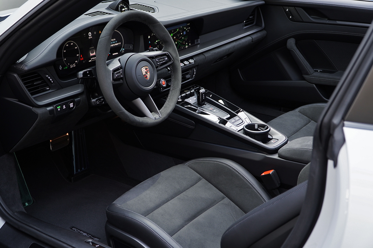 2025 Porsche 911 null