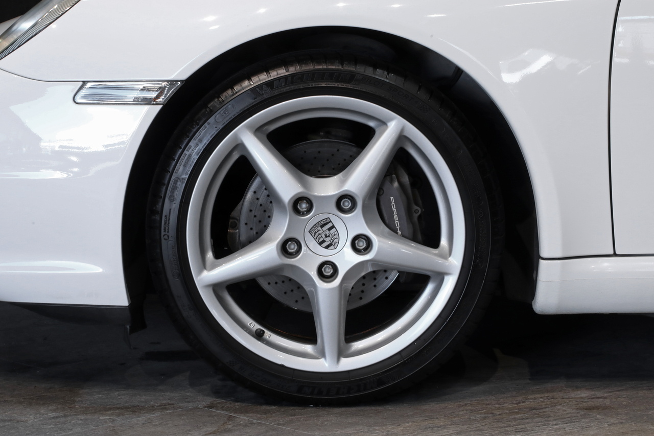 2005 Porsche 911 null