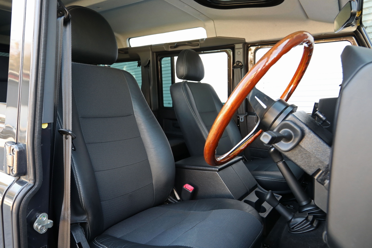 2013 Land Rover DEFENDER null