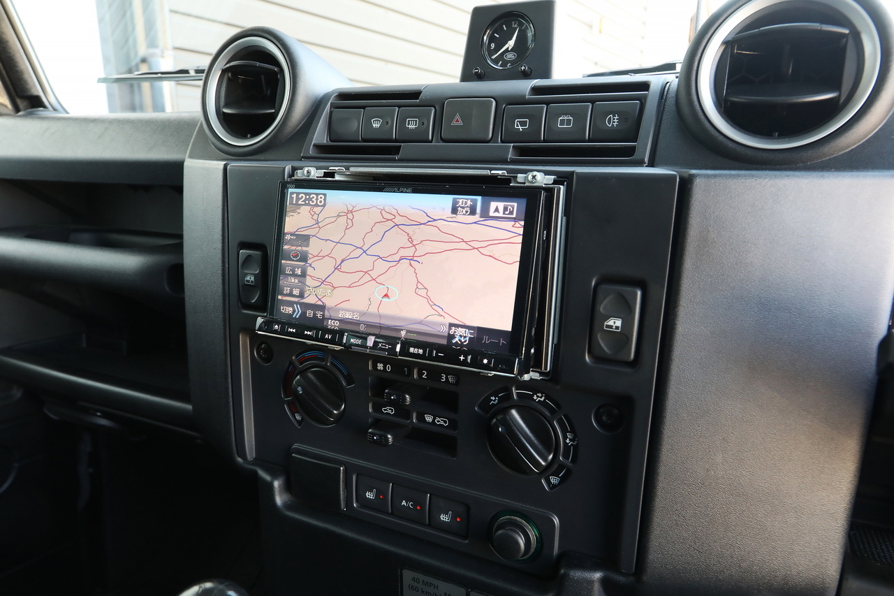 2013 Land Rover DEFENDER null