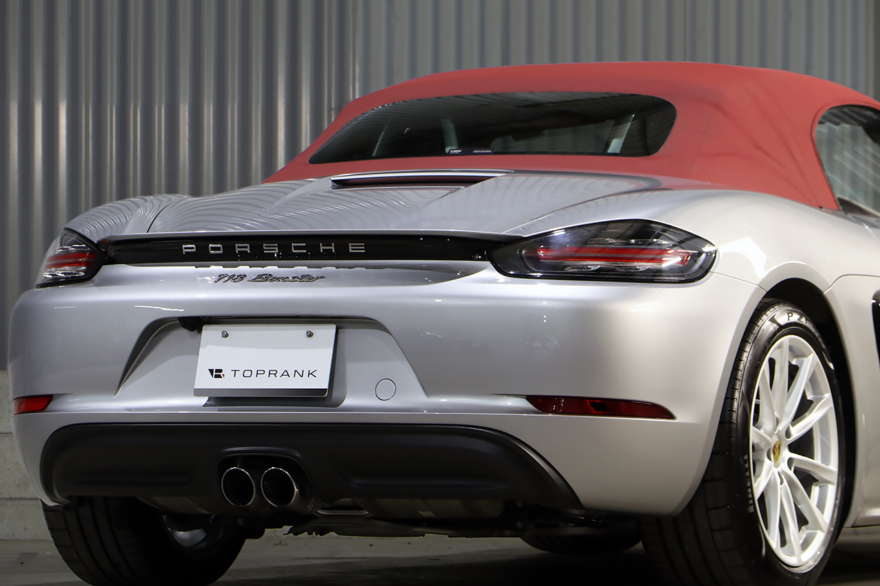 2018 Porsche 718 BOXSTER 