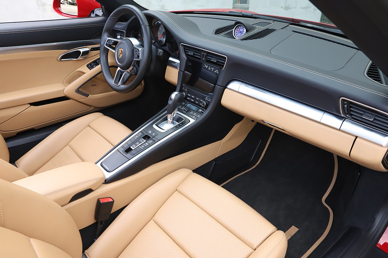 2017 Porsche 911 null