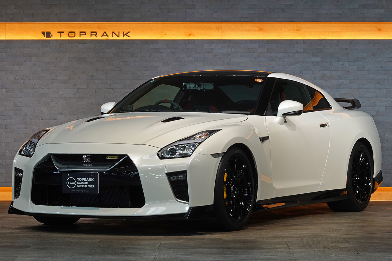 2022 Nissan GT-R R35 GT-R Track edition engineered by NISMO T-Spec, Optional Carbon Back Recaro Seats, NCCB