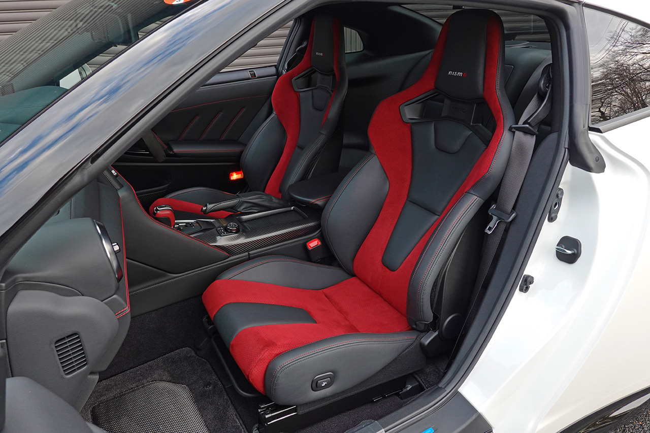 2022 Nissan GT-R R35 GT-R Track edition engineered by NISMO T-Spec, Optional Carbon Back Recaro Seats, NCCB