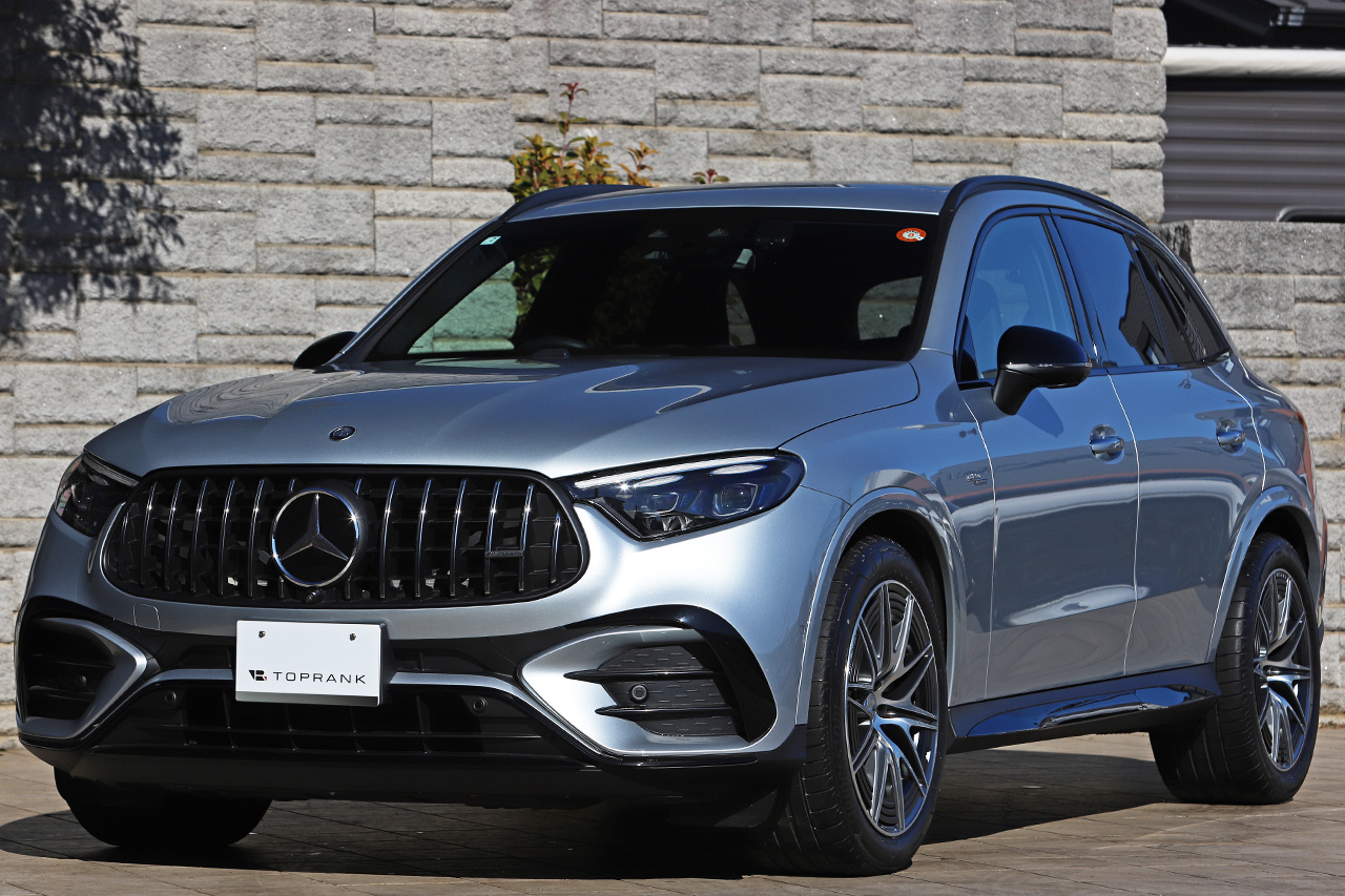 2025 Mercedes-AMG glc-class null