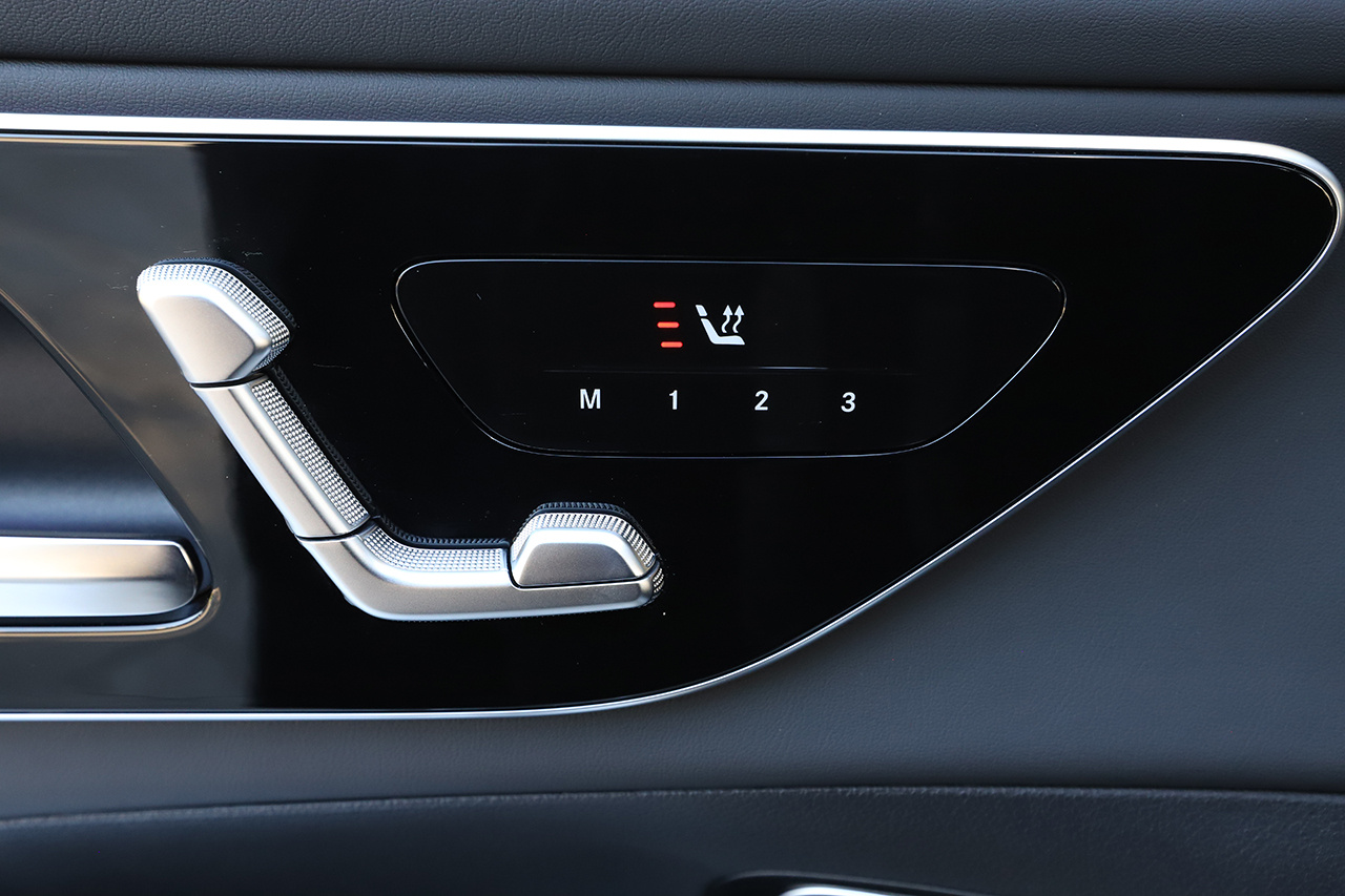 2025 Mercedes-AMG glc-class null