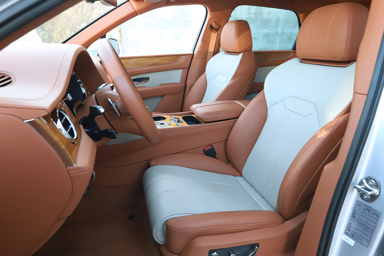 2021 Bentley Bentayga 