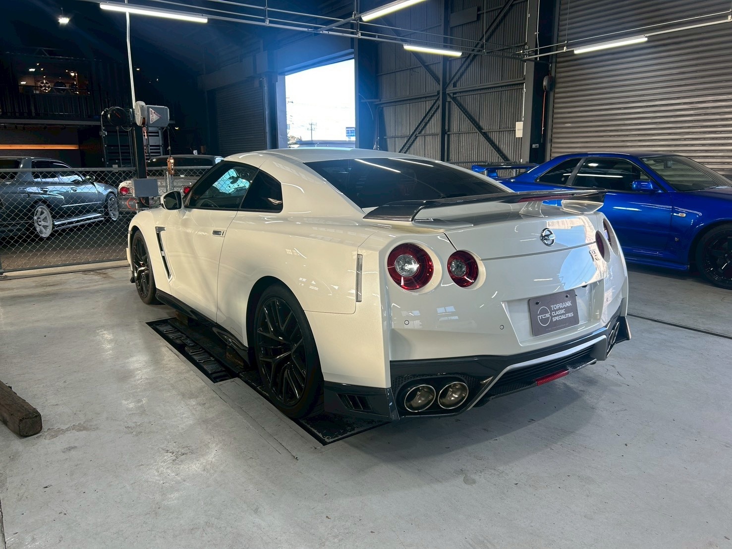 2019 Nissan GT-R FUTURE INVENTORY, R35 GT-R Pure Edition