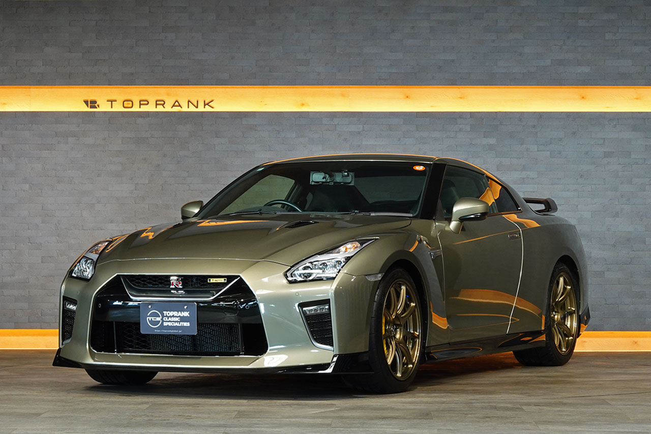2022 Nissan GT-R R35 GT-R Premium Edition T-Spec, Limited to 100 Units, Special Exterior Color -Millenium Jade-