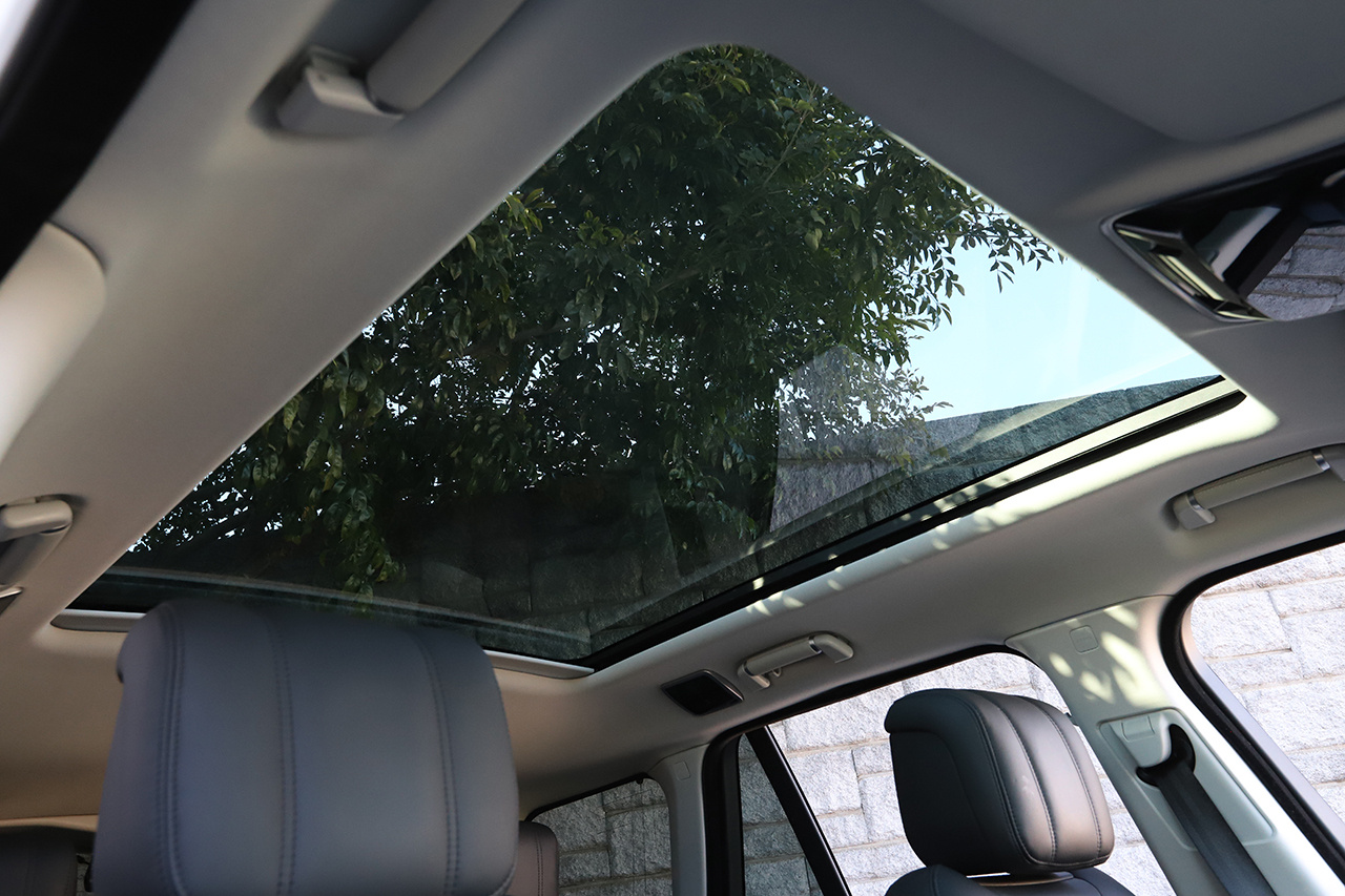 2019 Land Rover RANGE ROVER 