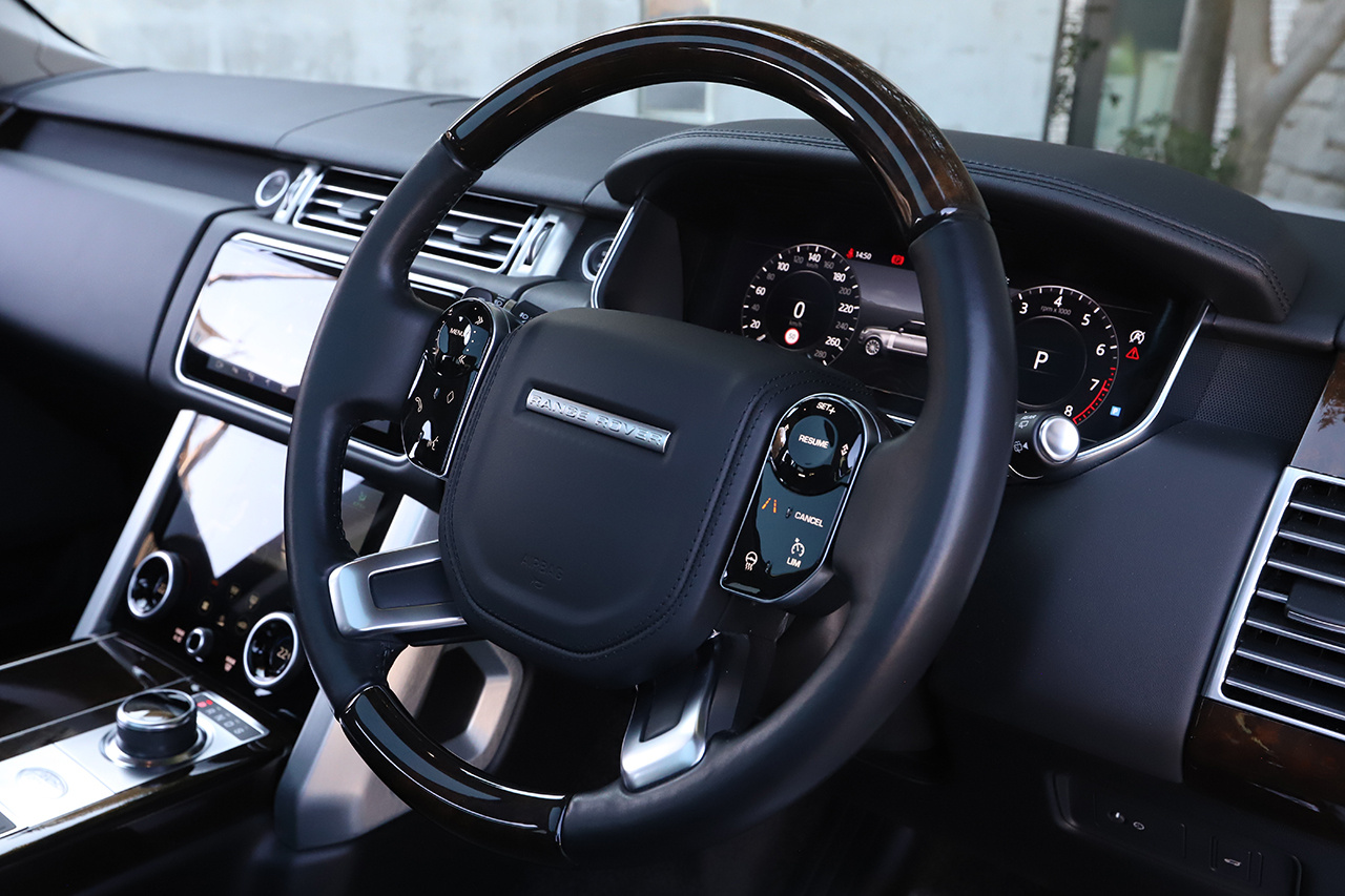 2019 Land Rover RANGE ROVER 