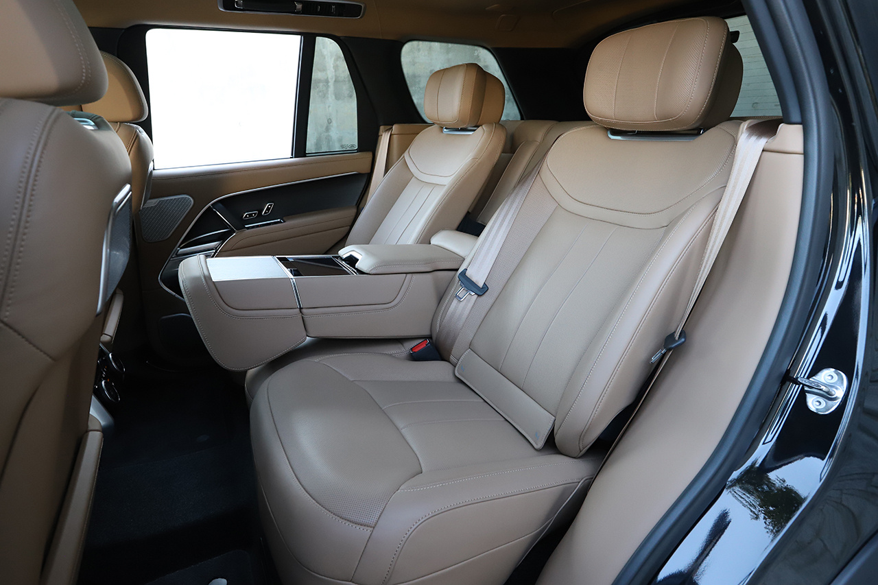 2024 Land Rover RANGE ROVER 