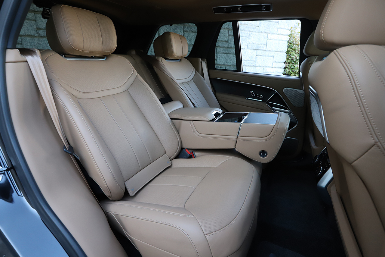 2024 Land Rover RANGE ROVER 