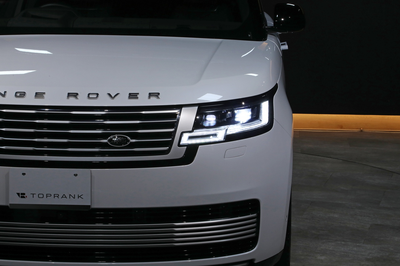 2023 Land Rover RANGE ROVER 