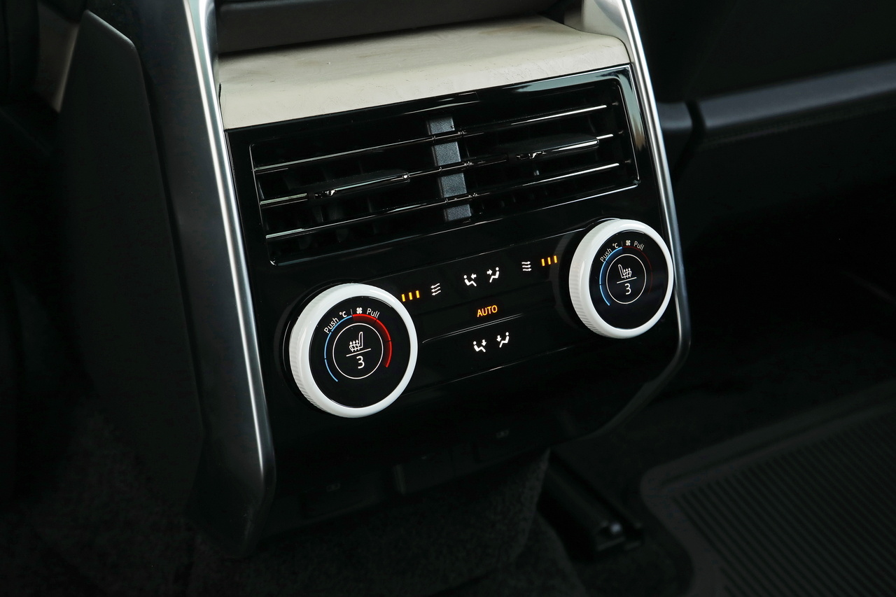 2023 Land Rover RANGE ROVER 