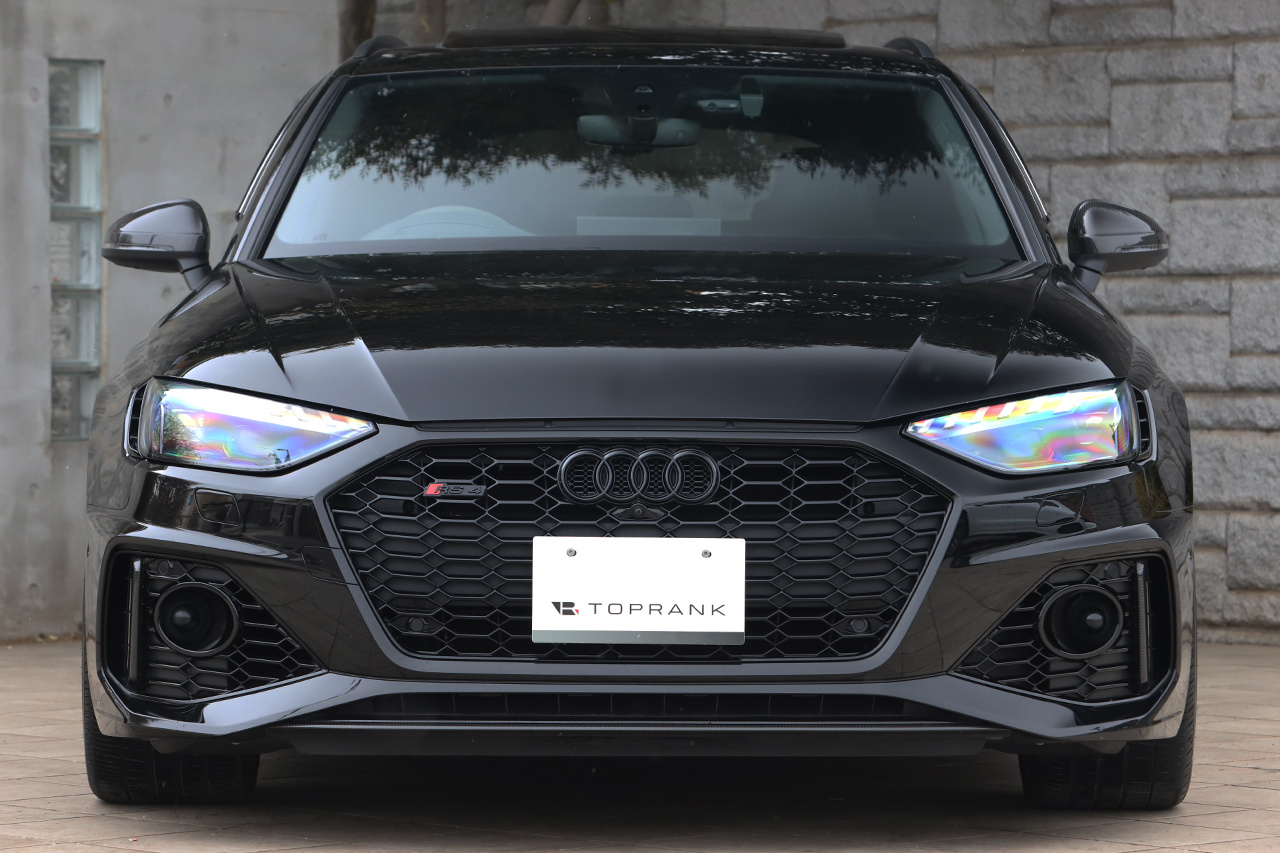 2021 Audi RS4 AVANT 