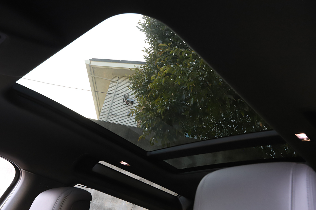 2024 Land Rover DEFENDER 