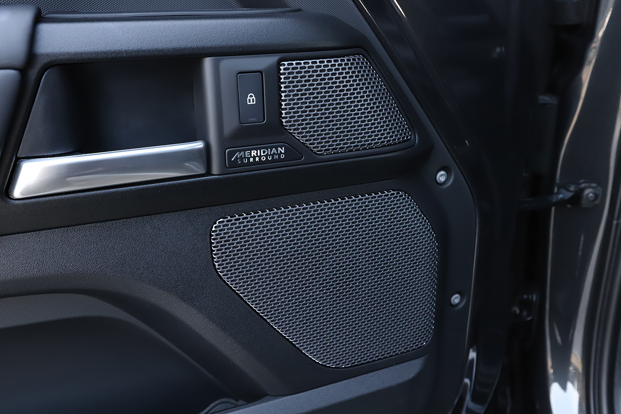 2024 Land Rover DEFENDER 