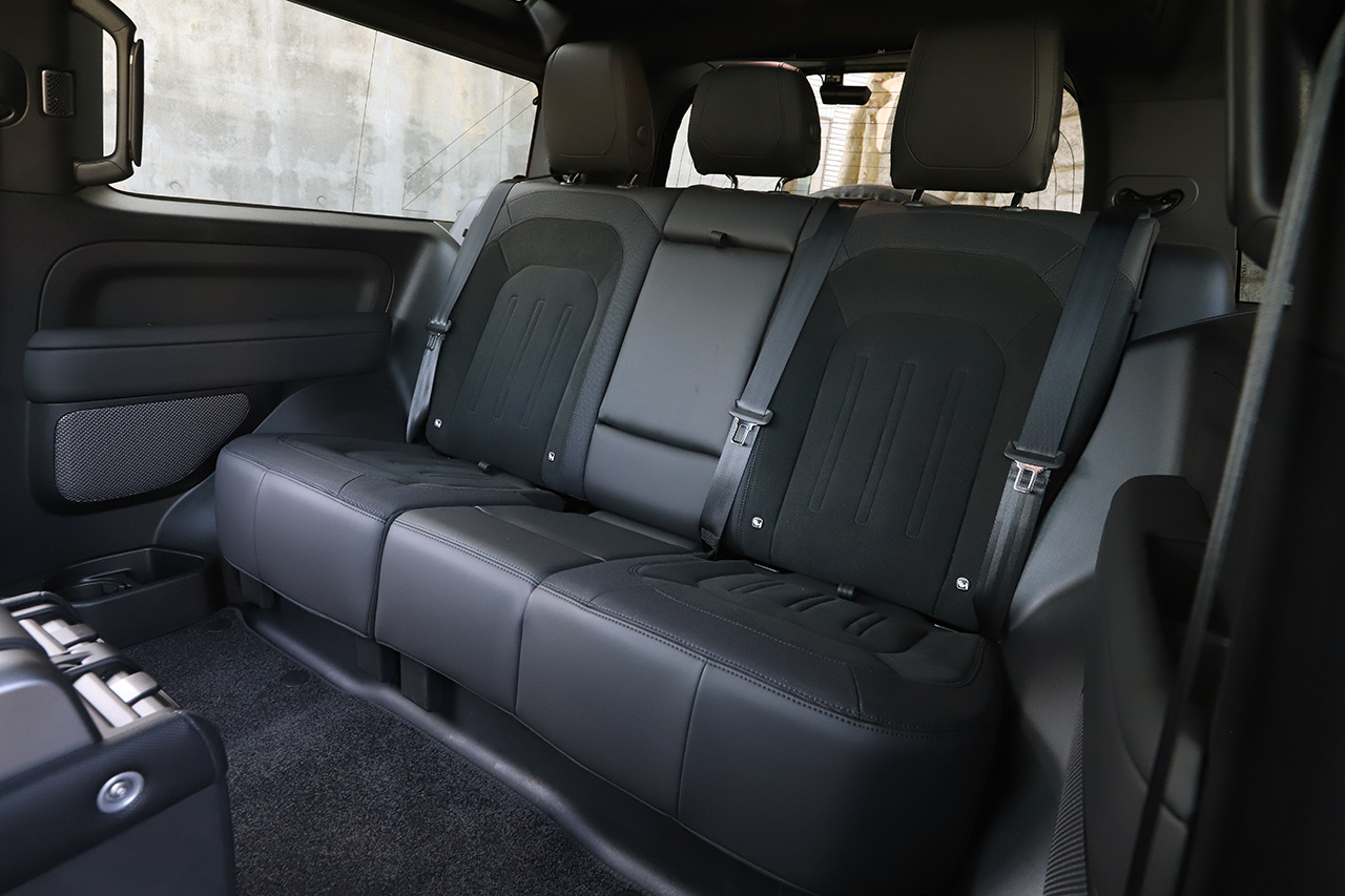 2024 Land Rover DEFENDER 