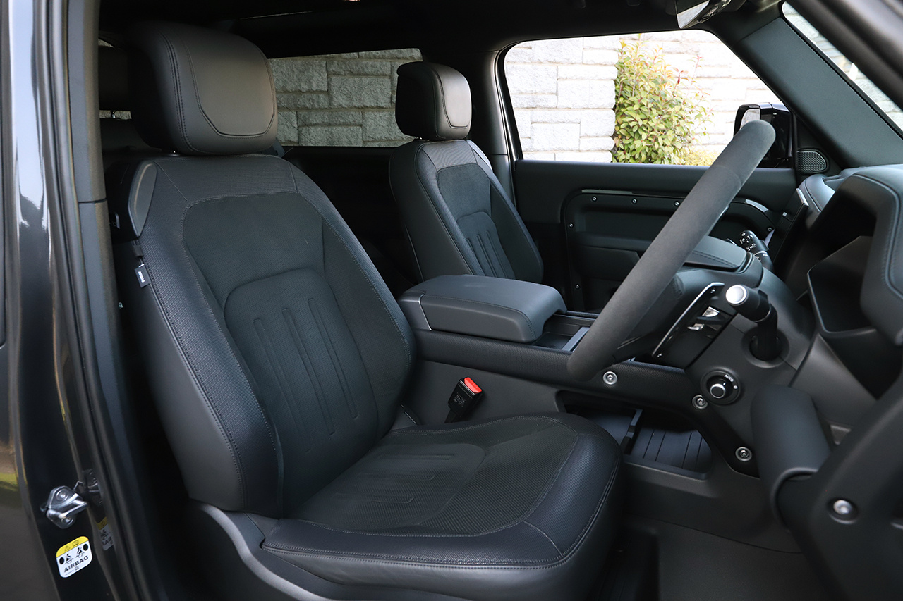 2024 Land Rover DEFENDER 