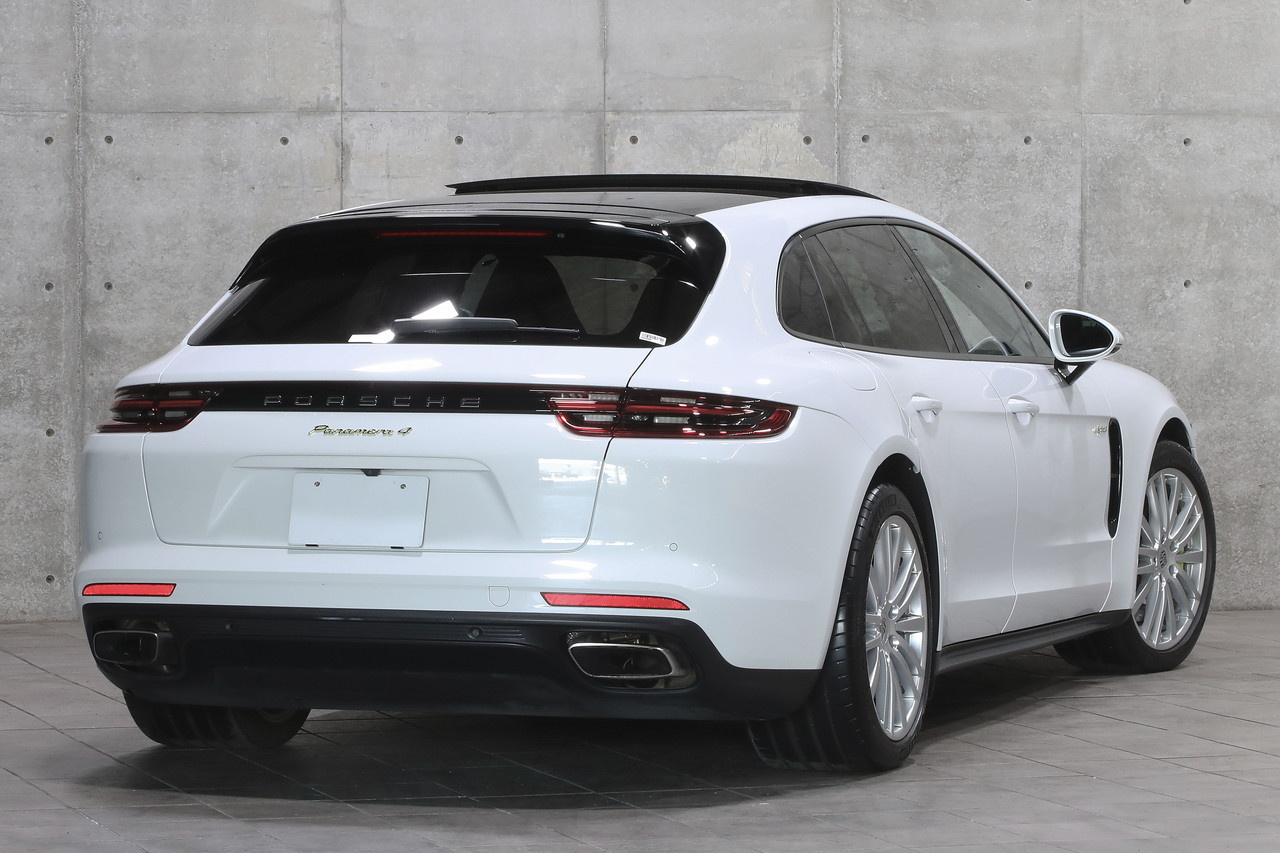 2018 Porsche PANAMERA ４Ｅ ハイブリッド