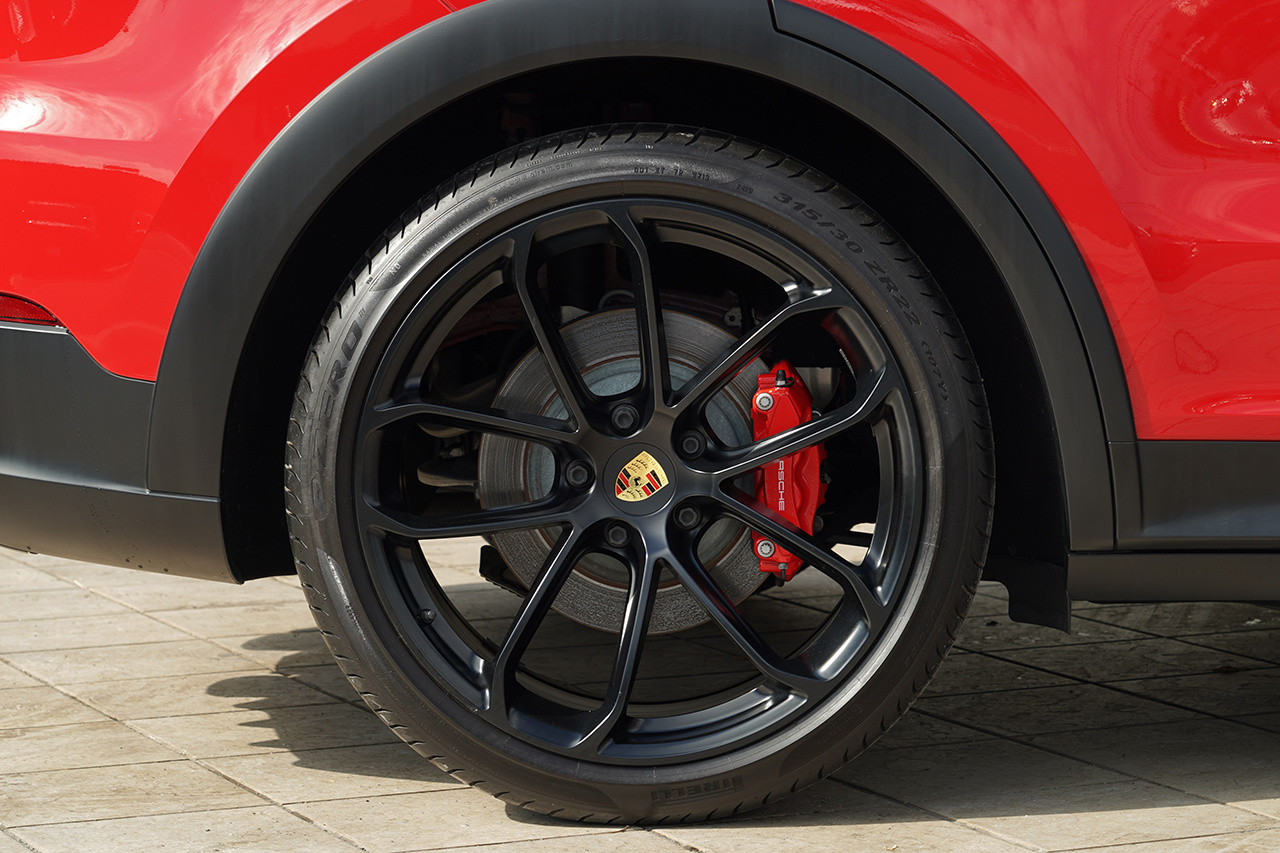 2020 Porsche カイエンクーペ 