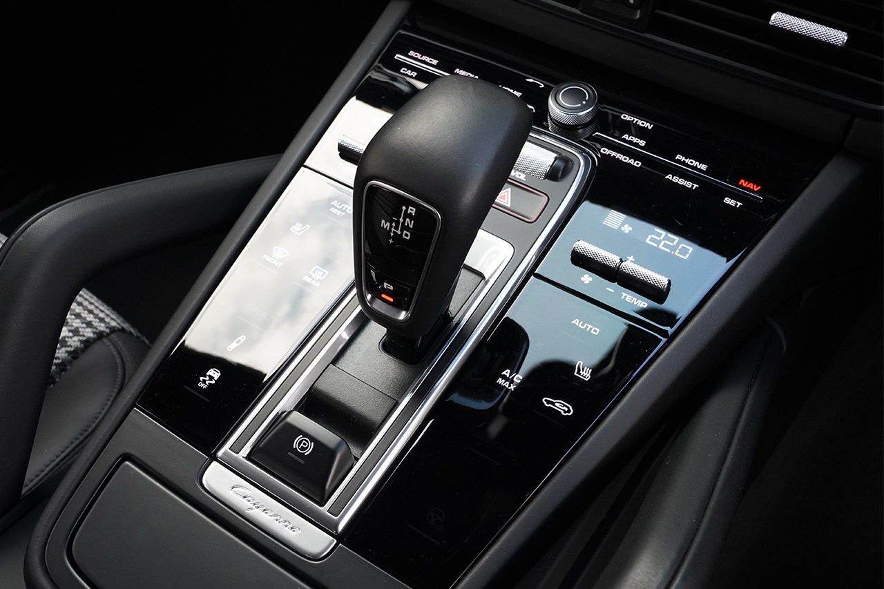 2020 Porsche カイエンクーペ 