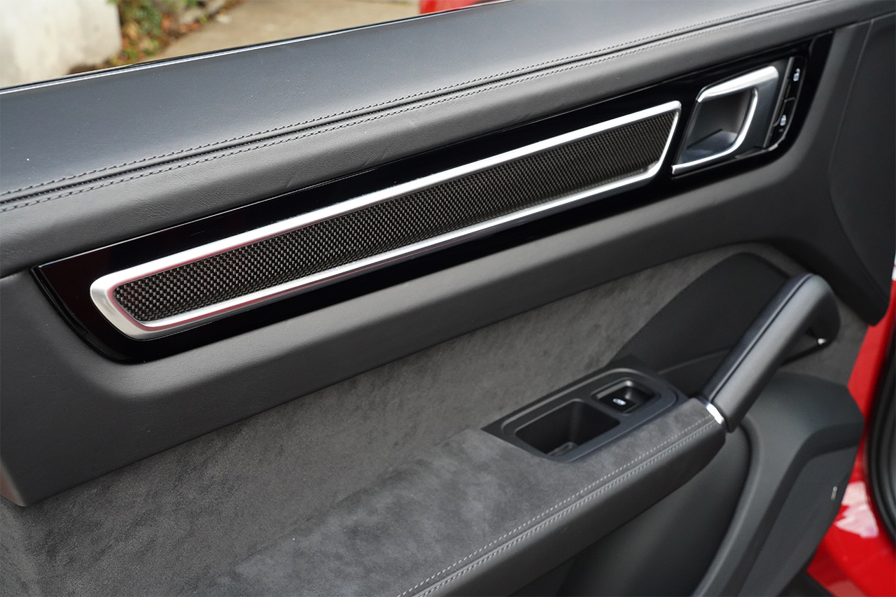 2020 Porsche カイエンクーペ 