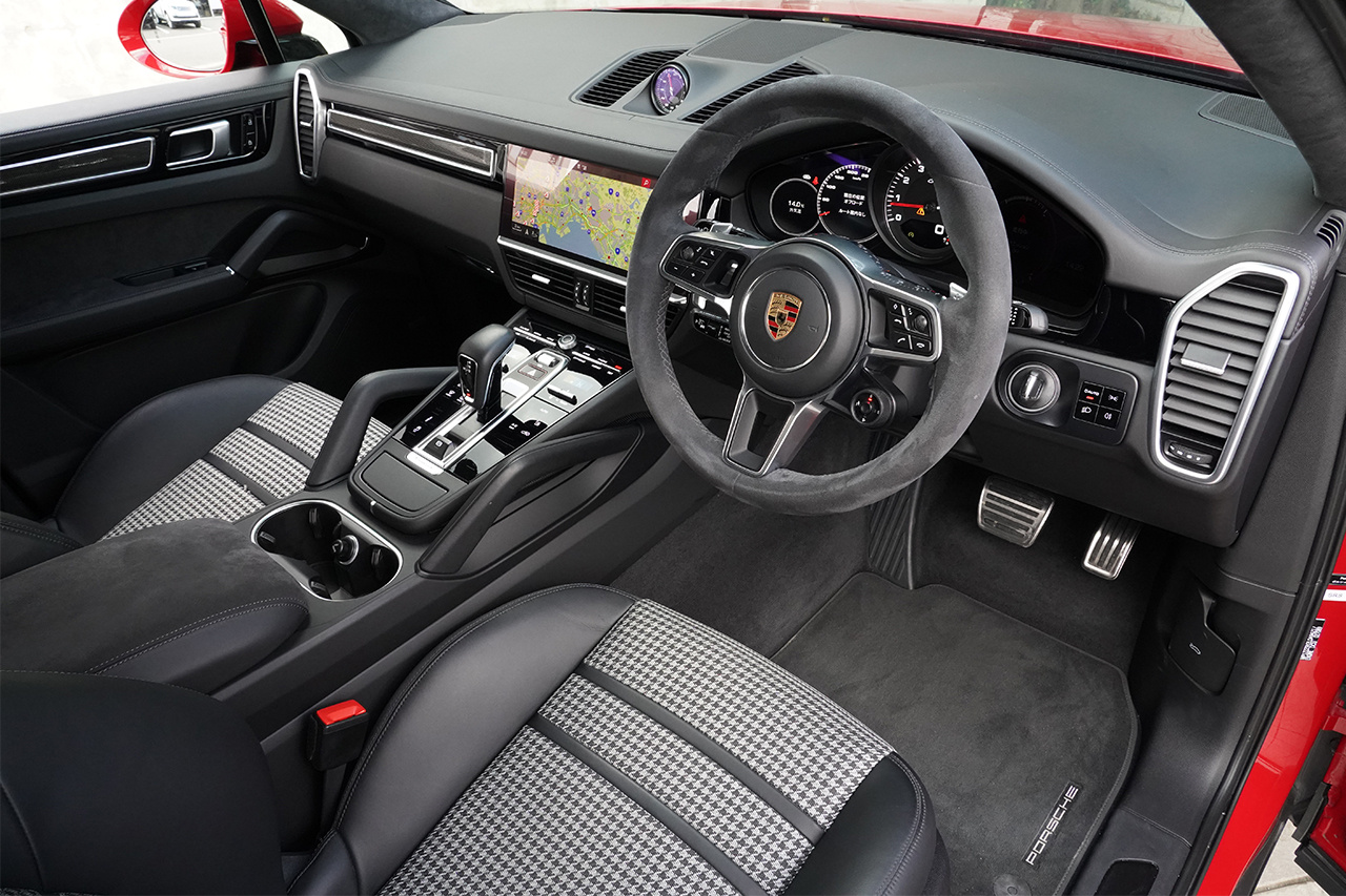 2020 Porsche カイエンクーペ 