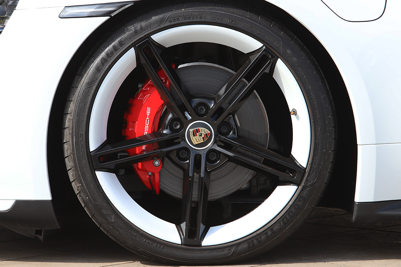 2021 Porsche Taycan null