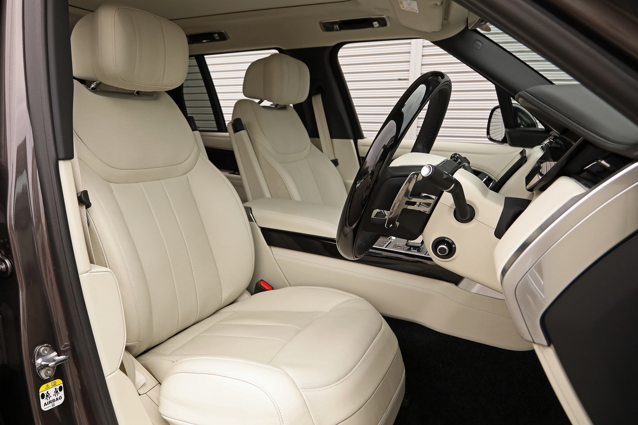 2025 Land Rover RANGE ROVER 