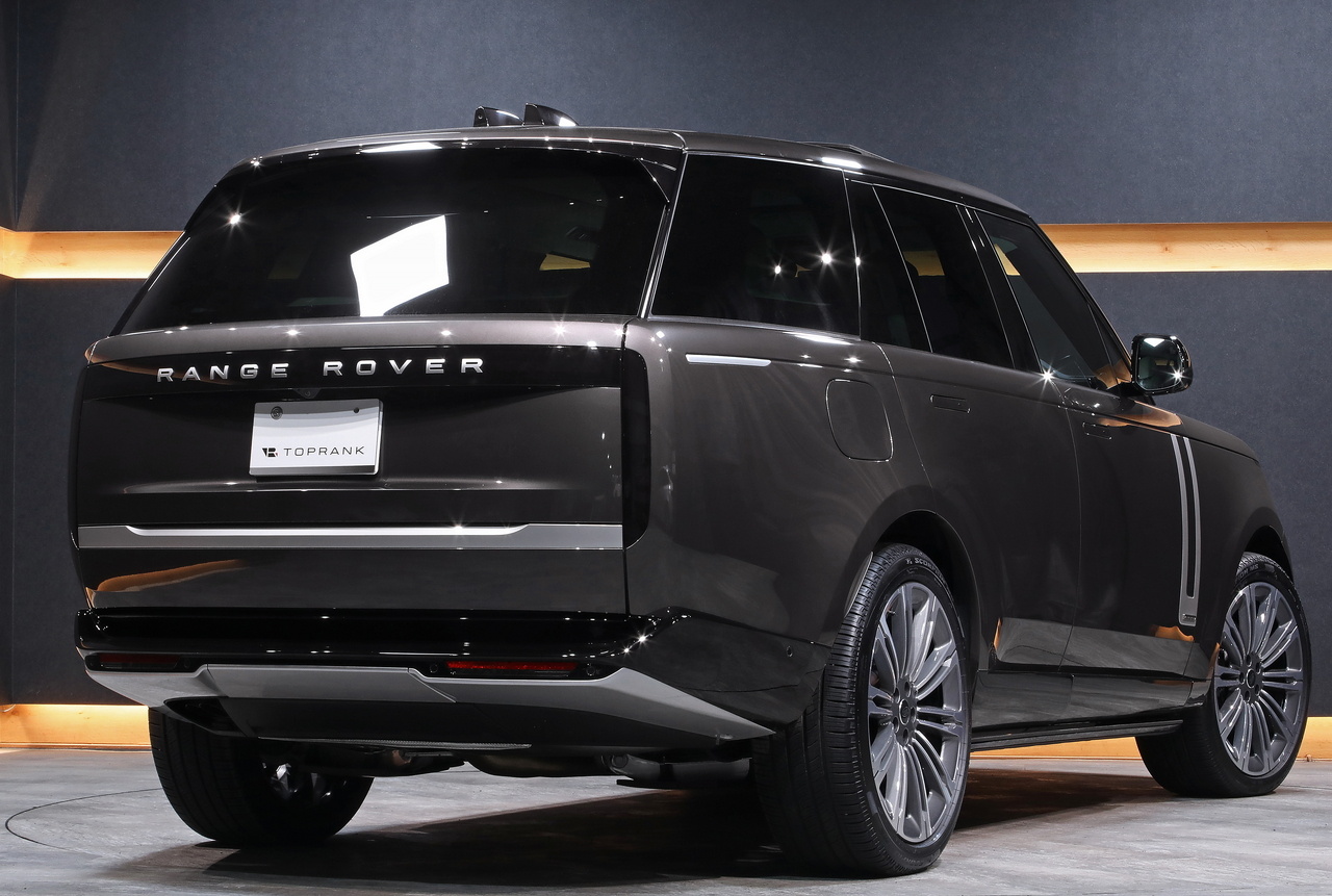 2025 Land Rover RANGE ROVER 