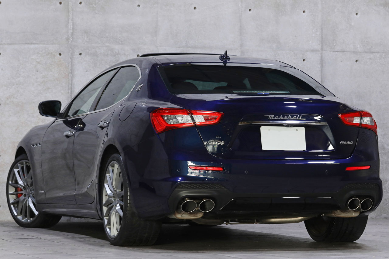 2018 Maserati GHIBLI null