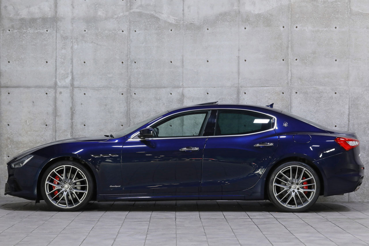 2018 Maserati GHIBLI null