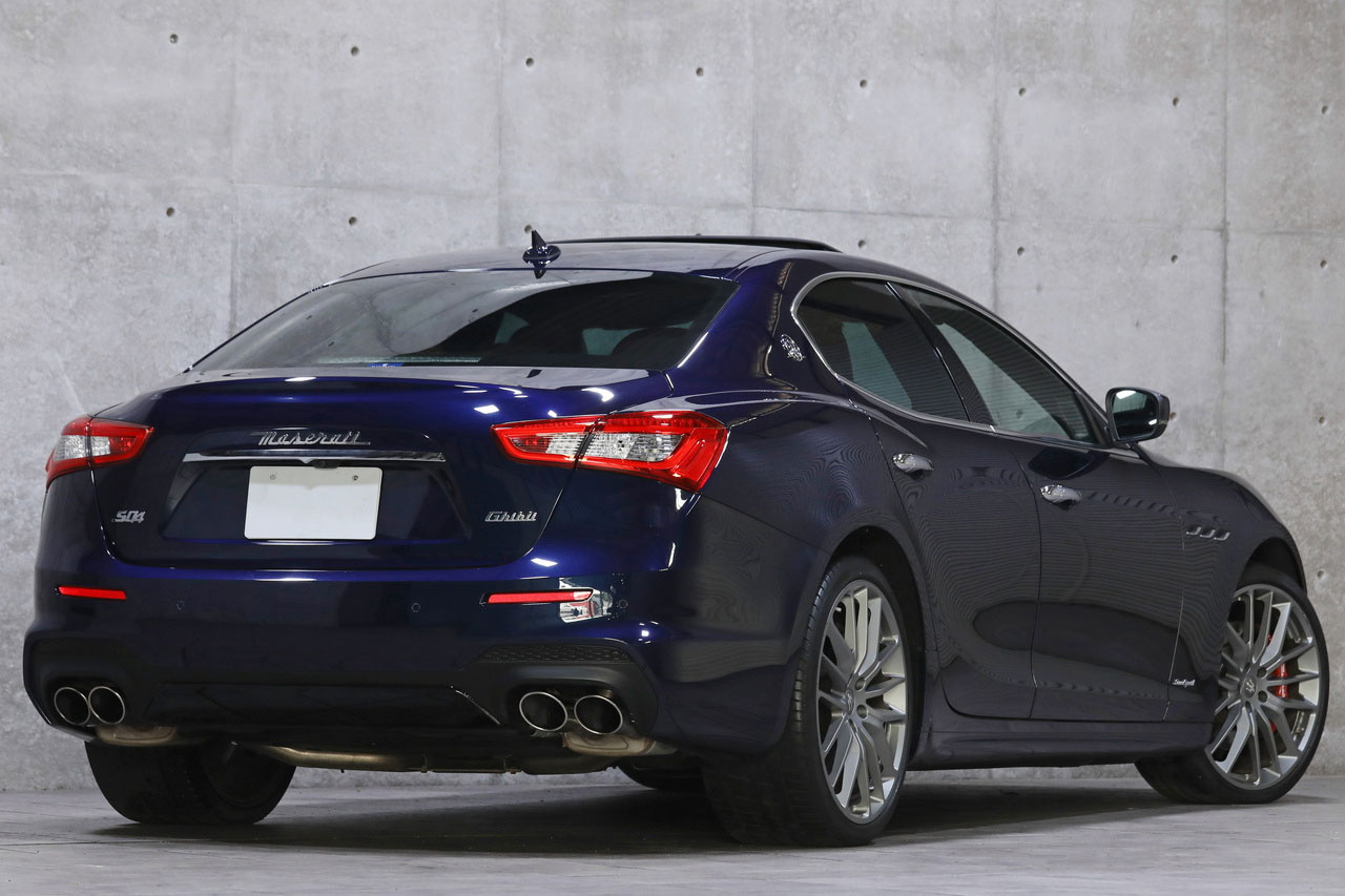 2018 Maserati GHIBLI null