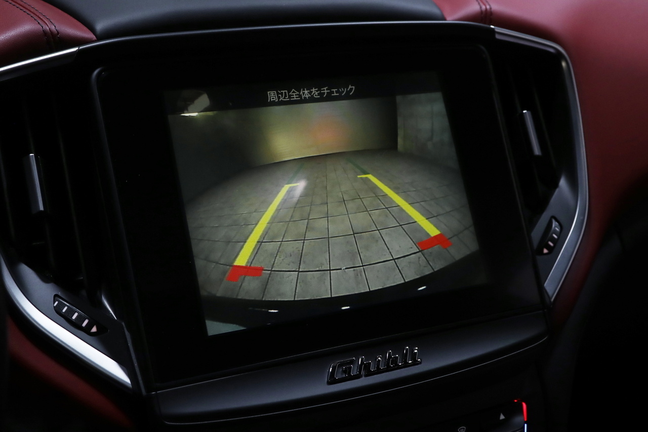 2018 Maserati GHIBLI null