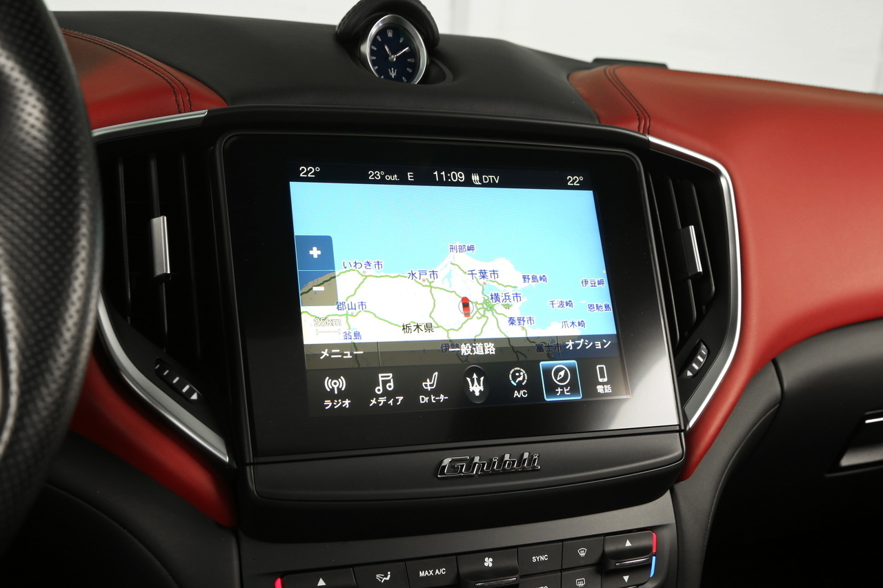 2018 Maserati GHIBLI null