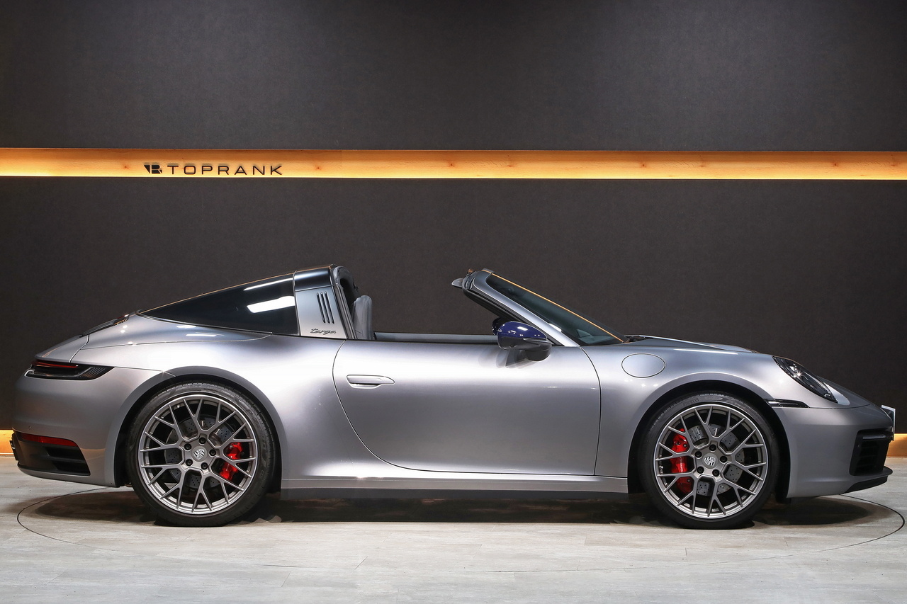 2023 Porsche 911 null