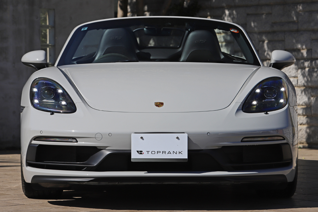 2021 Porsche 718 BOXSTER 