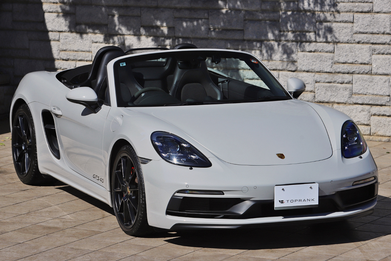 2021 Porsche 718 BOXSTER 