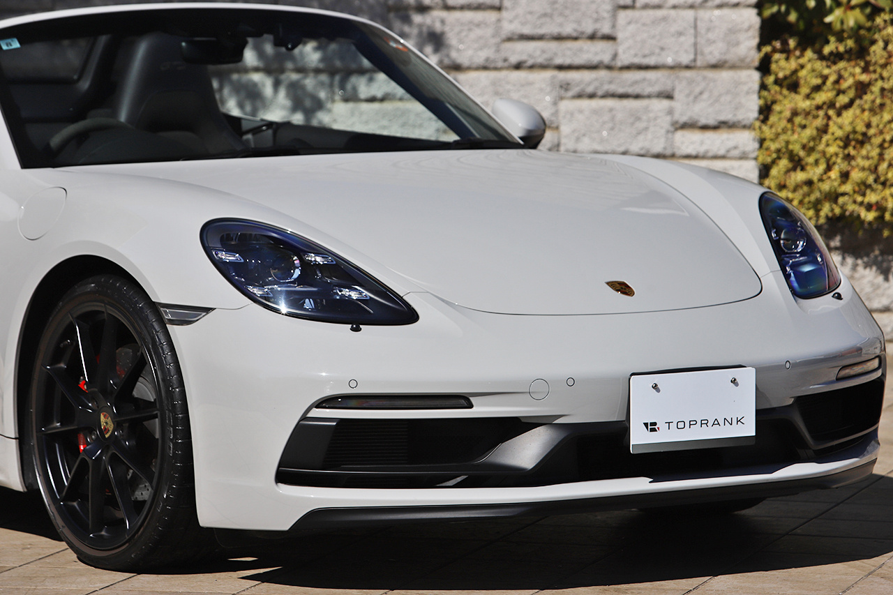2021 Porsche 718 BOXSTER 