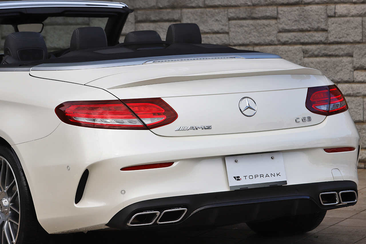 2016 Mercedes-AMG C CLASS null