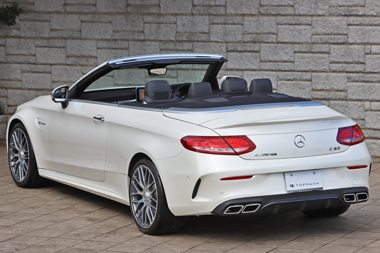 2016 Mercedes-AMG C CLASS null