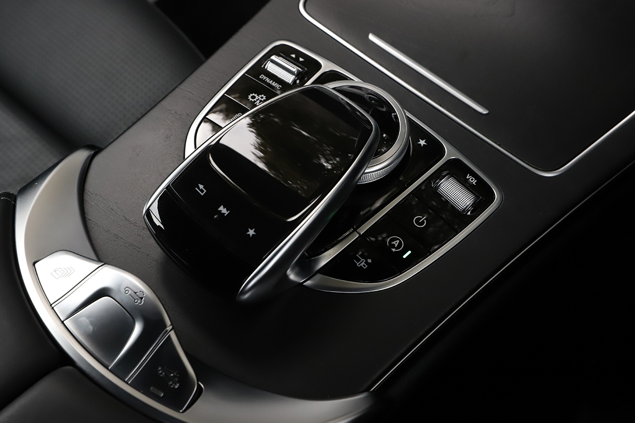 2016 Mercedes-AMG C CLASS null