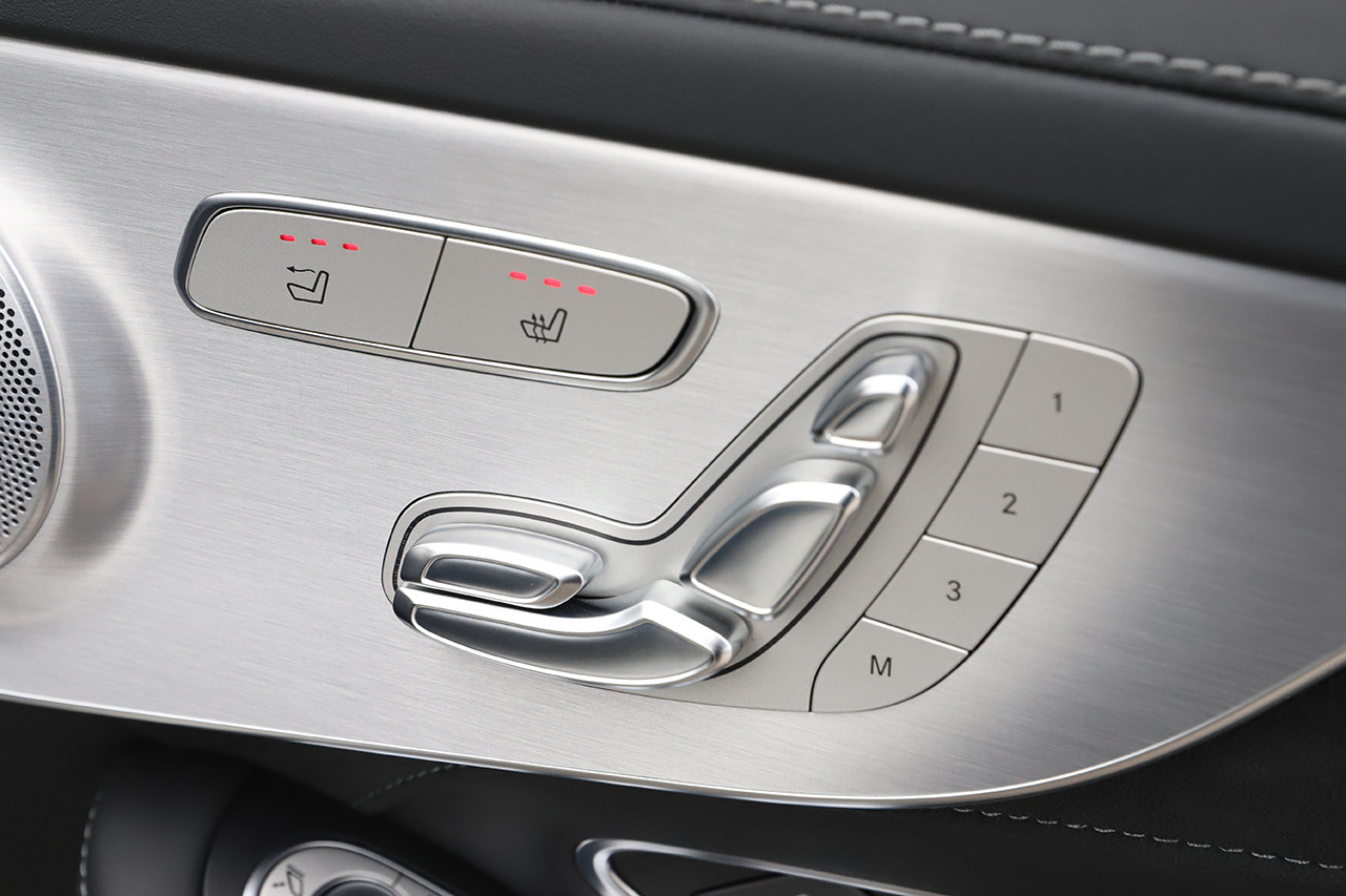 2016 Mercedes-AMG C CLASS null