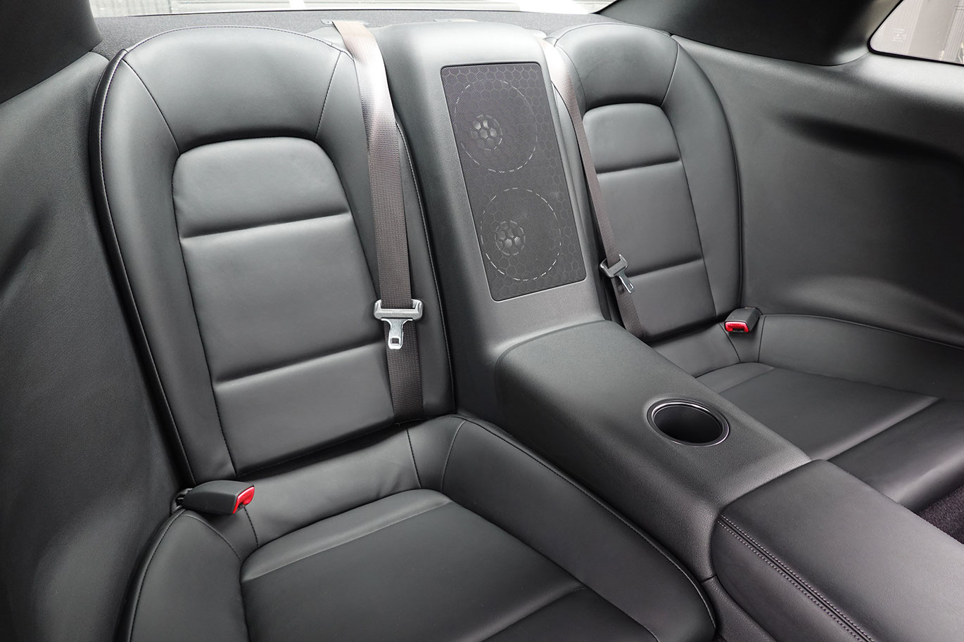 2010 Nissan GT-R R35 GT-R Pure Edition, MY11,  ONE OWNER, Brilliant White Pearl -QAB-, BRAND NEW OEM DASH BOARD